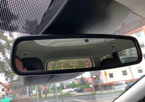 Ford Kuga cena 53800 przebieg: 222600, rok produkcji 2015 z Leszno małe 352